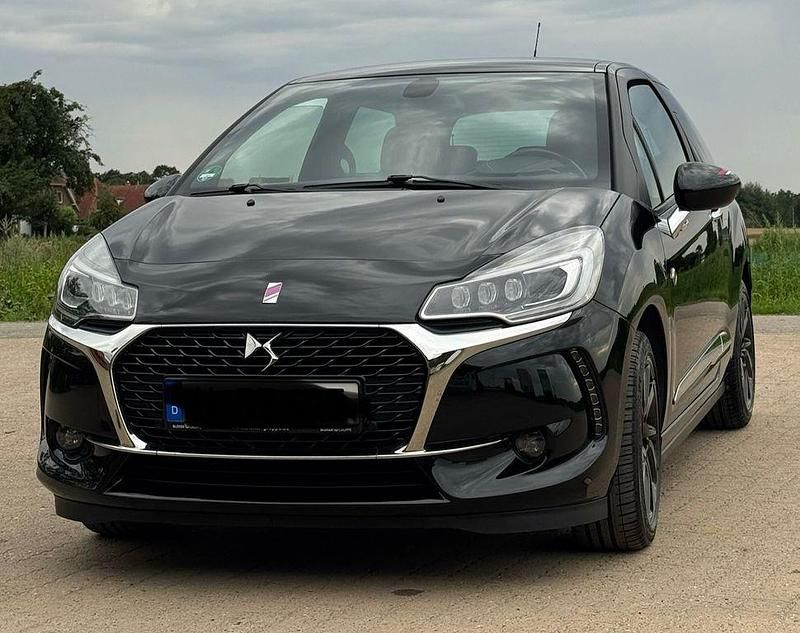 Schwarz Gebraucht 2019 Citroën DS3 Kleinwagen | 11.500 € - Bild 1/4