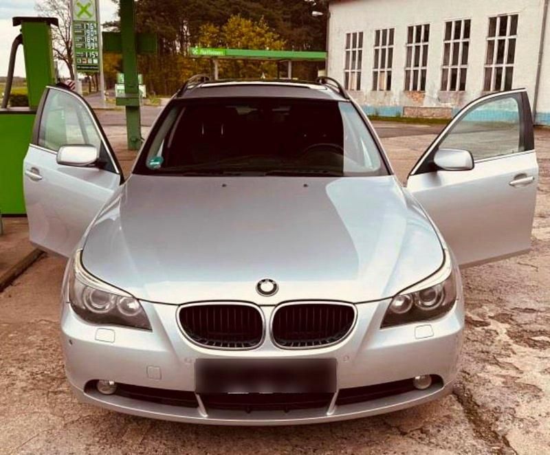 Gebraucht BMW 525 192 PS (141 kW) 2004 Silber Kombi