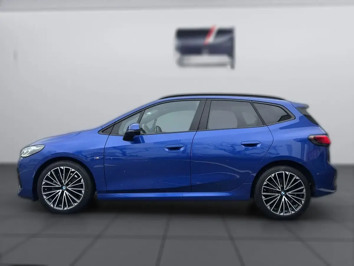 Gebraucht BMW 220 Sport Line 170 PS (125 kW) 2022 Blau metallic Coupé