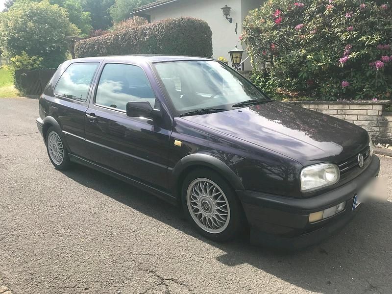 Violet Gebraucht 1992 VW Golf III GTI Kleinwagen | 5.400 € - Bild 1/4