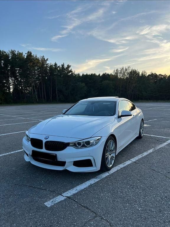 Weiß Gebraucht 2015 BMW 435 M Sport Coupé | 20.500 € (Superpreis) - Bild 1/4