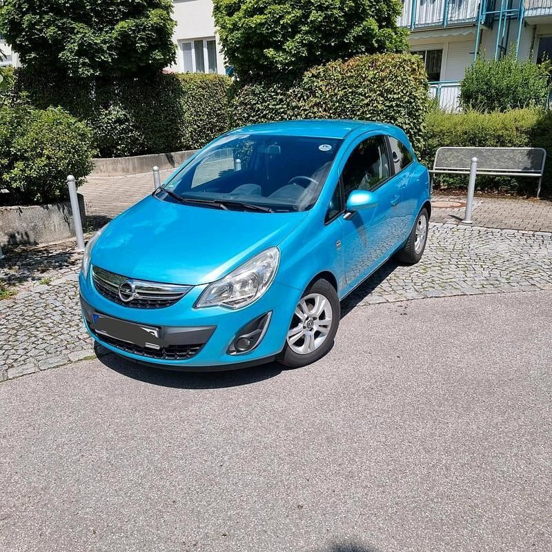Blau Gebraucht 2011 Opel Corsa Satellite Kleinwagen | 2.500 € (Guter Preis) - Bild 1/4