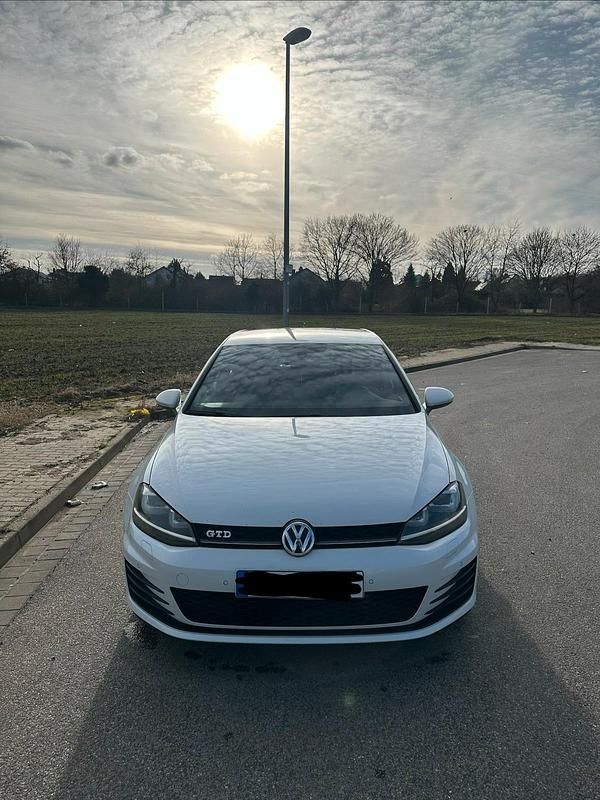 Gebraucht VW Golf VII Sport 184 PS (135 kW) 2015 Weiß Kleinwagen