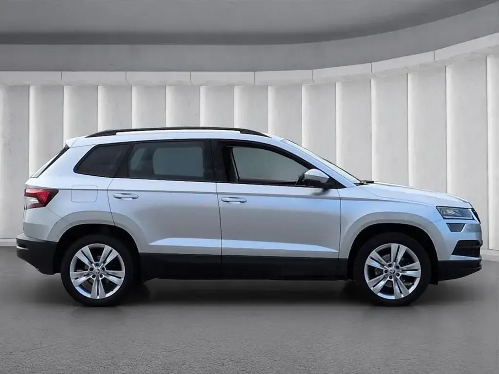 Gebraucht Skoda Karoq Style 150 PS (110 kW) 2022 Silber SUV