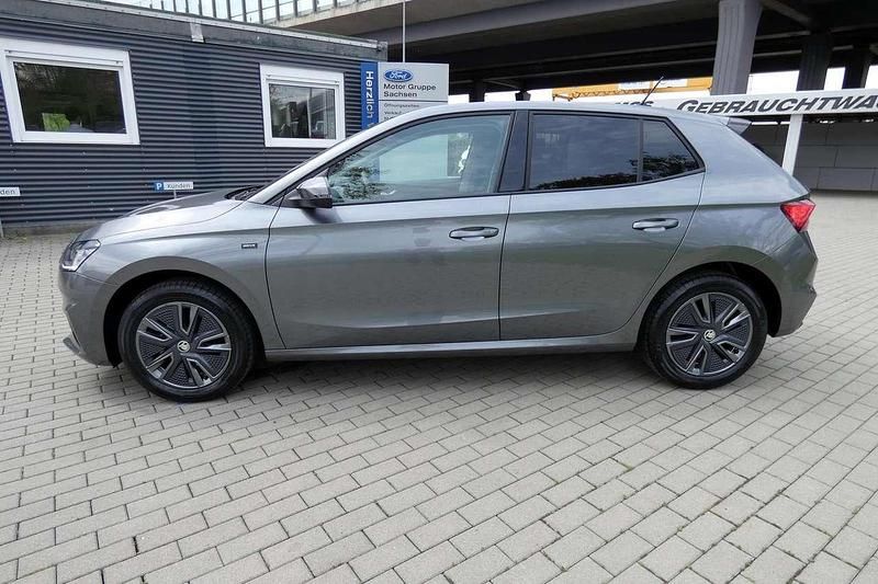 Gebraucht Skoda Fabia Drive 80 PS (58 kW) 2024 Graphitegrau metallic Kleinwagen