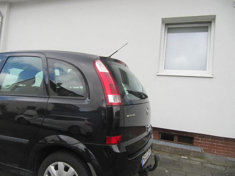 Gebraucht Opel Meriva 90 PS (66 kW) 2004 Schwarz Van / Kleinbus