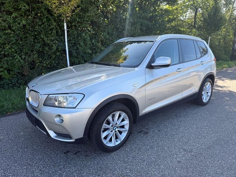 Mineralsilber metallic Gebraucht 2012 BMW X3 Sport Line SUV | 8.450 € (Fairer Preis) - Bild 1/4