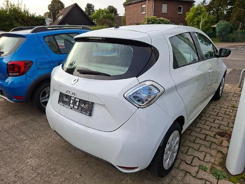 Gebraucht Renault Zoe Life 42 kW (58 PS) 2018 Weiß Kleinwagen