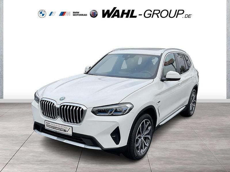 Weiß Gebraucht 2022 BMW X3 Sport Line SUV | 40.790 € (Fairer Preis) - Bild 1/4