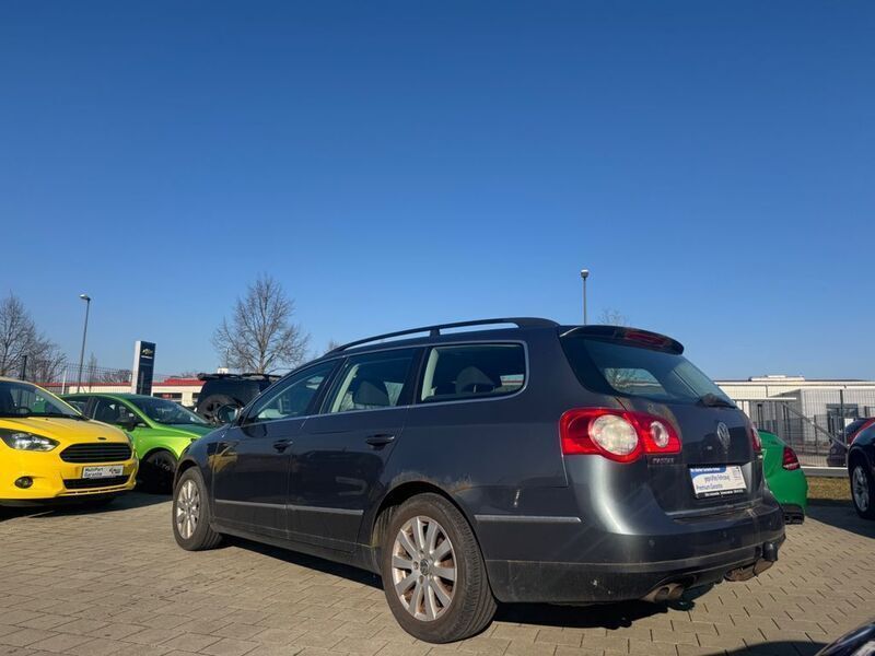 Gebraucht VW Passat Comfortline 140 PS (102 kW) 2008 Grau Kombi