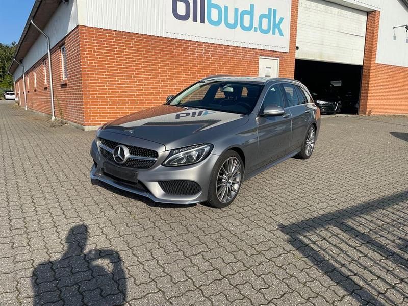 Silber Gebraucht 2015 Mercedes C200 AMG line Kombi | 11.500 € (Guter Preis) - Bild 1/4