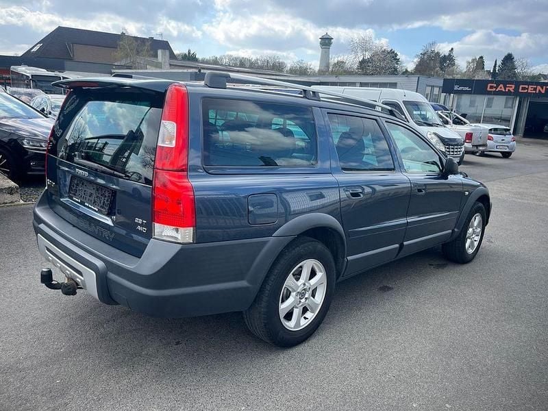 Używany Volvo XC70 209 KM (153 kW) 2005 Niebieski Kombi