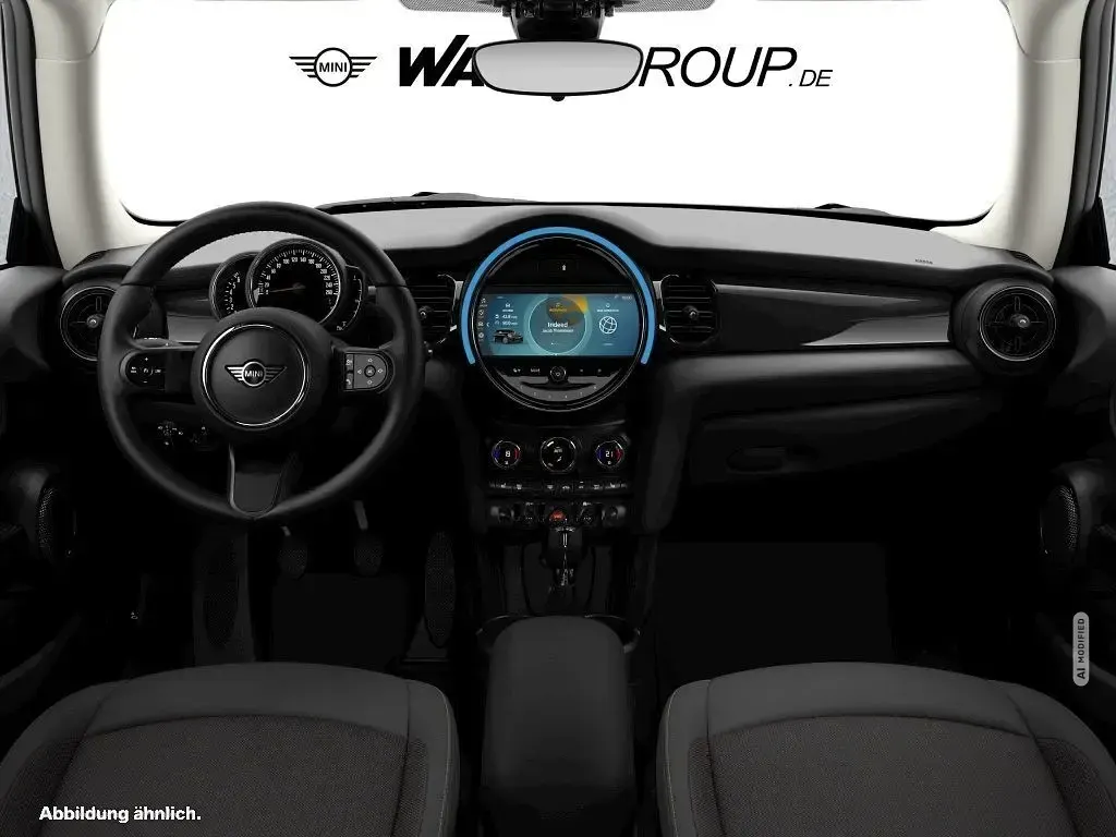 Gebraucht Mini Cooper Hatch 136 PS (100 kW) 2023 Schwarz metallic Kleinwagen