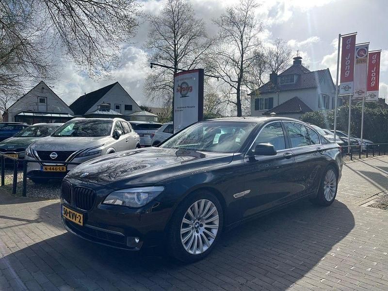 Gebraucht BMW 730 245 PS (180 kW) 2009 Schwarz Limousine