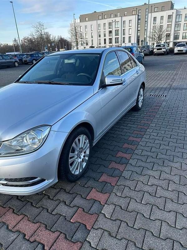Gebraucht Mercedes C220 170 PS (125 kW) 2013 Silber Limousine