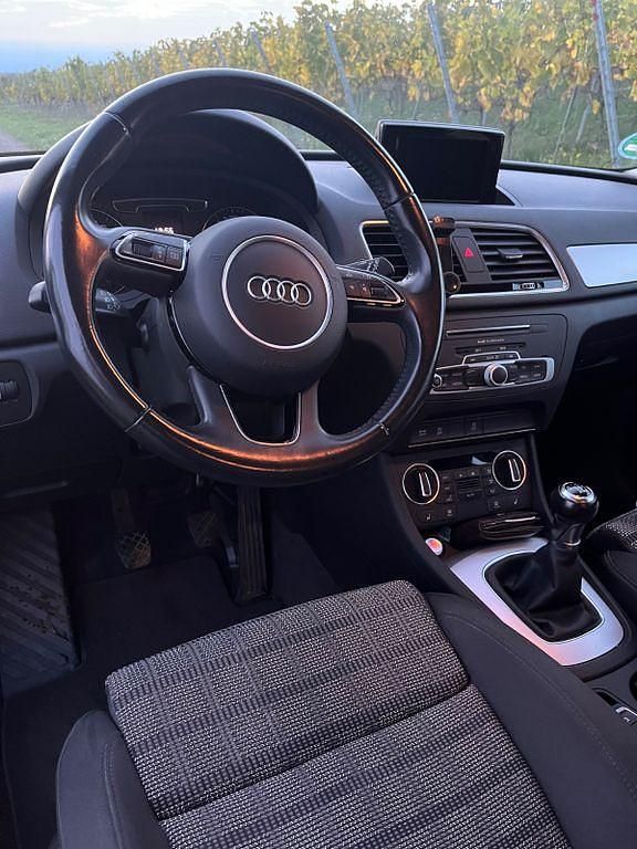 Gebraucht Audi Q3 Comfort 150 PS (110 kW) 2016 Weiß SUV