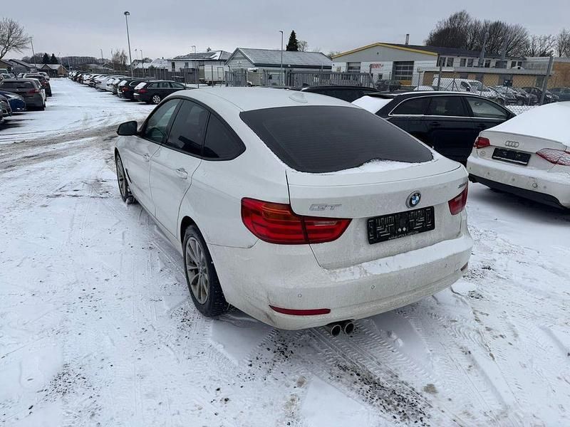 Gebraucht BMW 320 Gran Turismo 190 PS (139 kW) 2016 Weiß Limousine