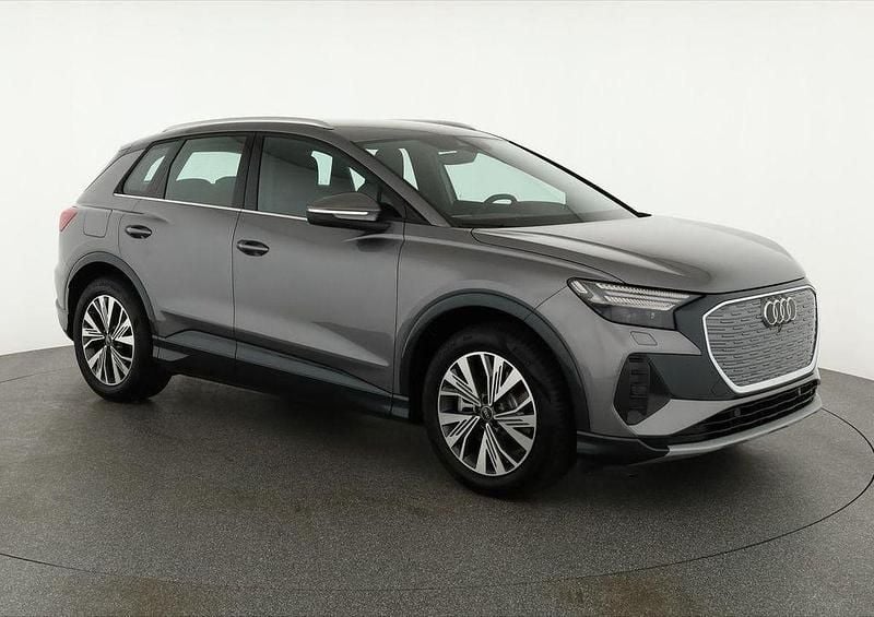 Taifungrau metallic Neu 2025 Audi Q4 e-tron Advanced SUV | 49.395 € (Guter Preis) - Bild 1/4