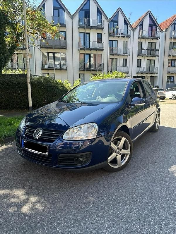 Blau Gebraucht 2006 VW Golf V GT Kleinwagen | 2.800 € (Fairer Preis) - Bild 1/4