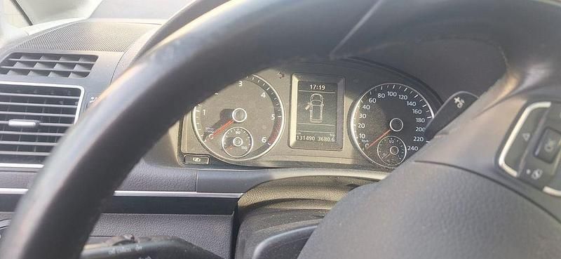 Gebraucht VW Touran Highline 170 PS (125 kW) 2011 Silber Van / Kleinbus