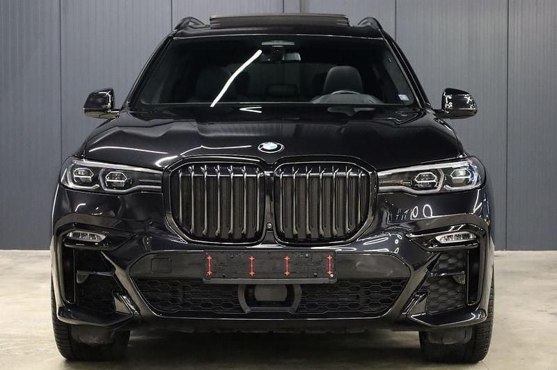 Gebraucht BMW X7 M Sport 340 PS (250 kW) 2022 Schwarz SUV