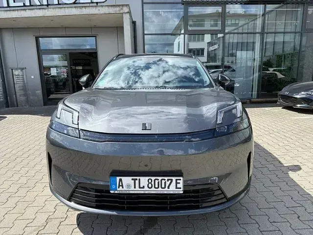 Gebraucht Lynk & Co 08 349 PS (256 kW) 2025 Grau SUV