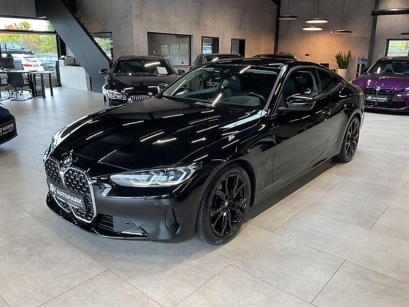 Schwarz Gebraucht 2021 BMW 420 Sport Line Coupé | 30.980 € (Fairer Preis) - Bild 1/4