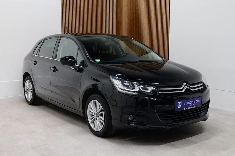 Schwarz Gebraucht 2017 Citroën C4 PureTech Limousine | 8.490 € (Fairer Preis) - Bild 1/4