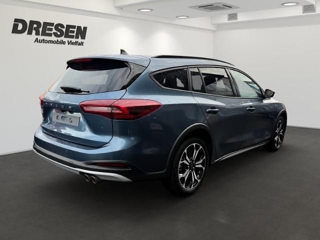 Gebraucht Ford Focus Active X 155 PS (114 kW) 2025 Blau Kombi