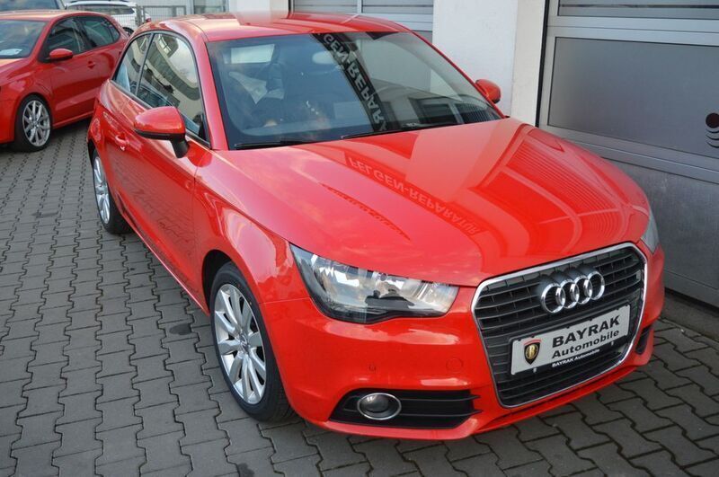 Gebraucht Audi A1 Ambition 86 PS (63 kW) 2013 Rot Kleinwagen