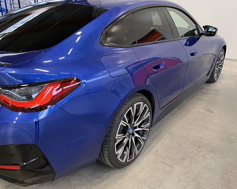 Gebraucht BMW i4 Performance 400 kW (544 PS) 2023 Blau Limousine