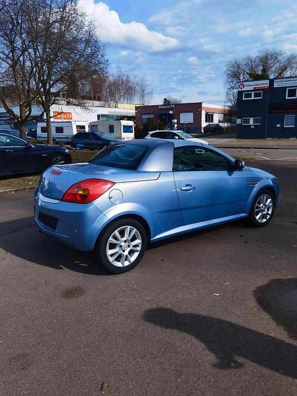 Gebraucht Opel Tigra 89 PS (65 kW) 2006 Silber Cabrio