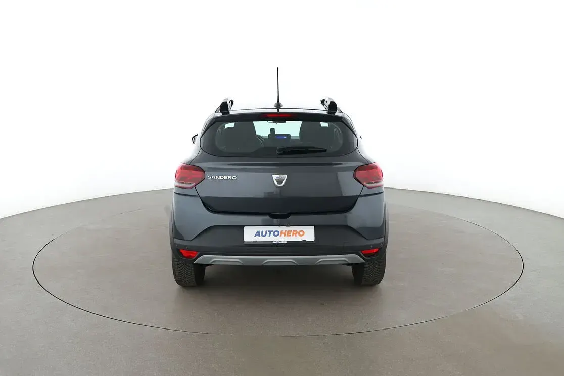 Gebraucht Dacia Sandero Stepway 110 PS (80 kW) 2023 Grau Limousine
