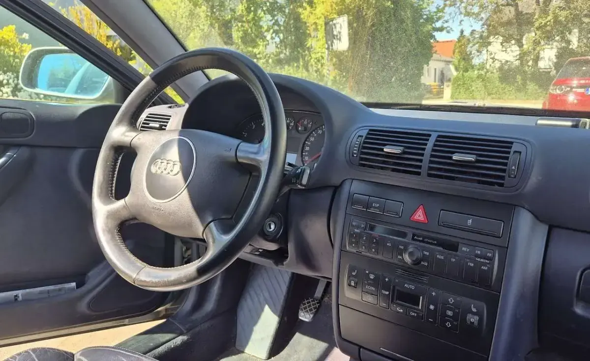 Gebraucht Audi A3 102 PS (75 kW) 2001 Kleinwagen