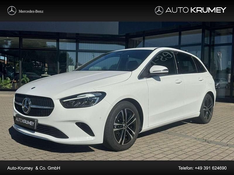 Gebraucht Mercedes B180 Progressive 136 PS (100 kW) 2024 Unilack polarweiß Van / Kleinbus