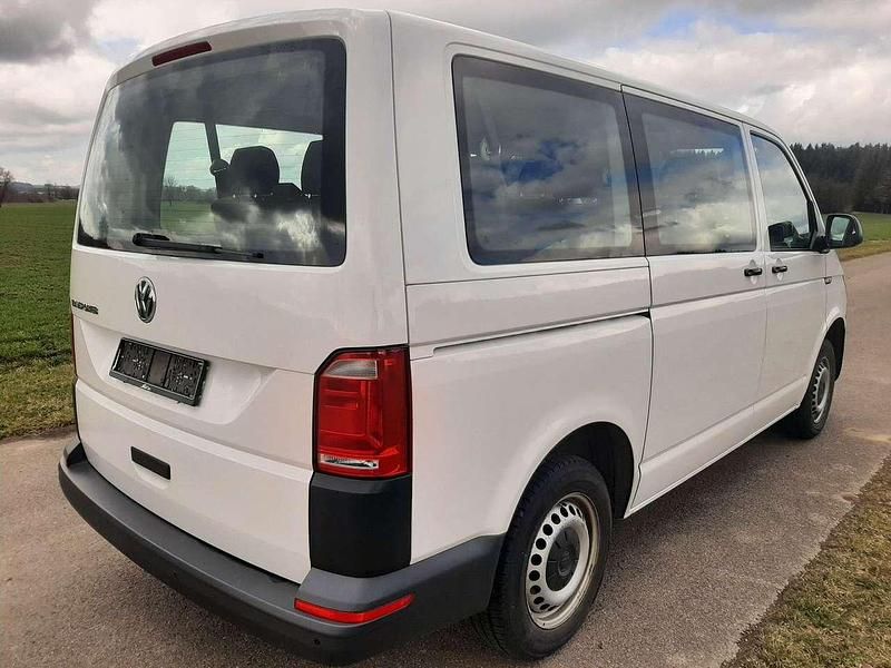 Gebraucht VW Transporter 102 PS (75 kW) 2019 Candyweiß Van