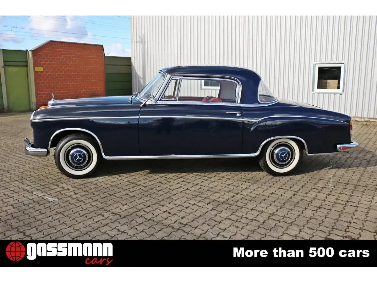 Gebraucht Mercedes 220 106 PS (77 kW) 1958 Blau Coupé