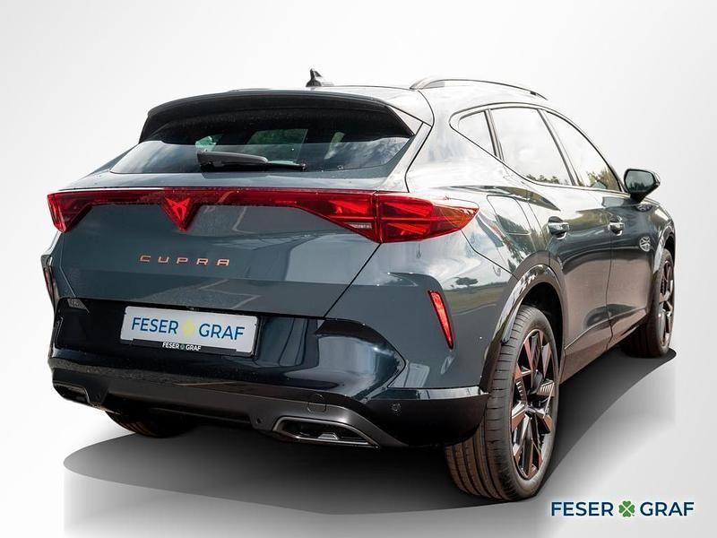Second-hand Cupra Formentor 150 CP (110 kW) 2025 Albastru SUV