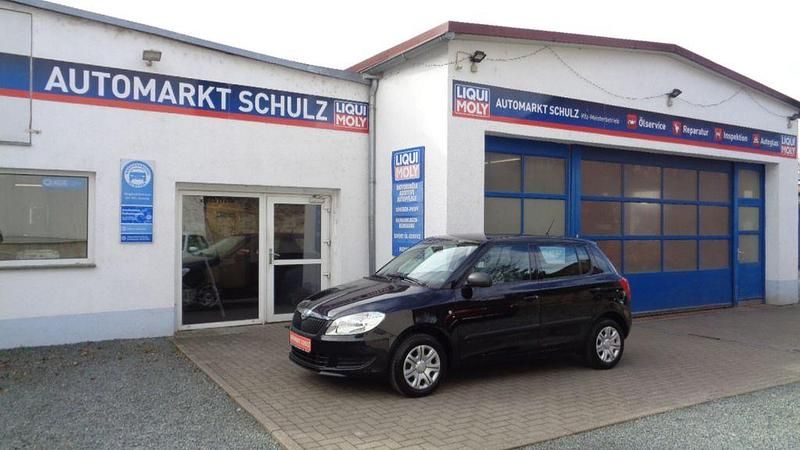 Gebraucht Skoda Fabia Active 60 PS (44 kW) 2014 Schwarz Limousine