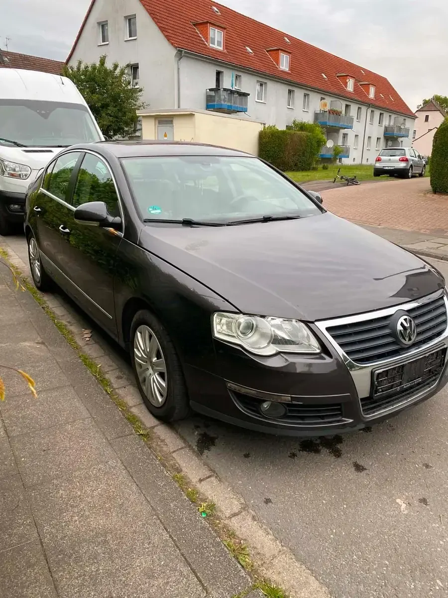 Second-hand VW Passat 140 CP (102 kW) 2006 Berlinǎ