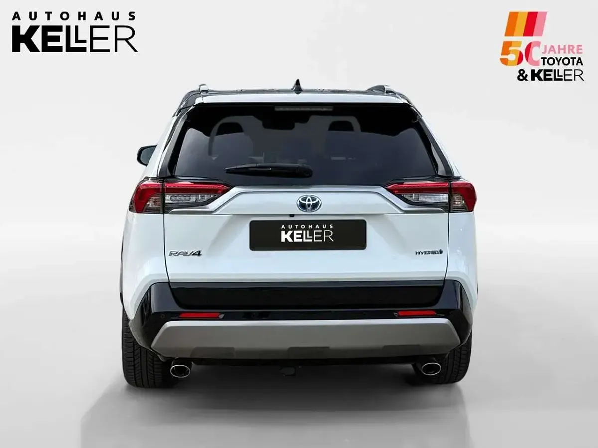 Gebraucht Toyota RAV4 178 PS (130 kW) 2022 Weiss SUV