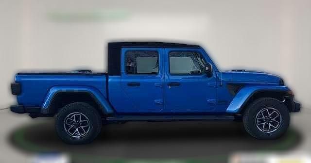 Gebraucht Jeep Gladiator 264 PS (194 kW) 2024 Blau metallic Pickup