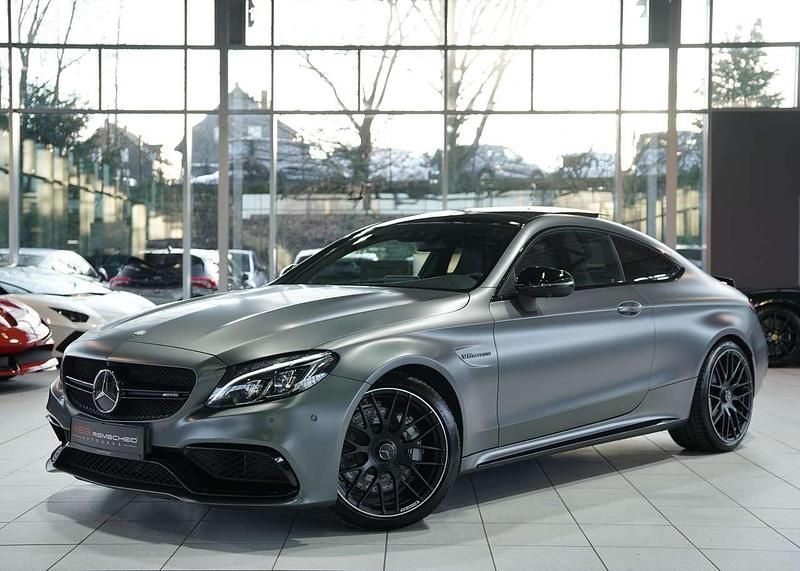 Grau Gebraucht 2018 Mercedes C63 AMG AMG Coupé | 64.800 € (Teuer) - Bild 1/3