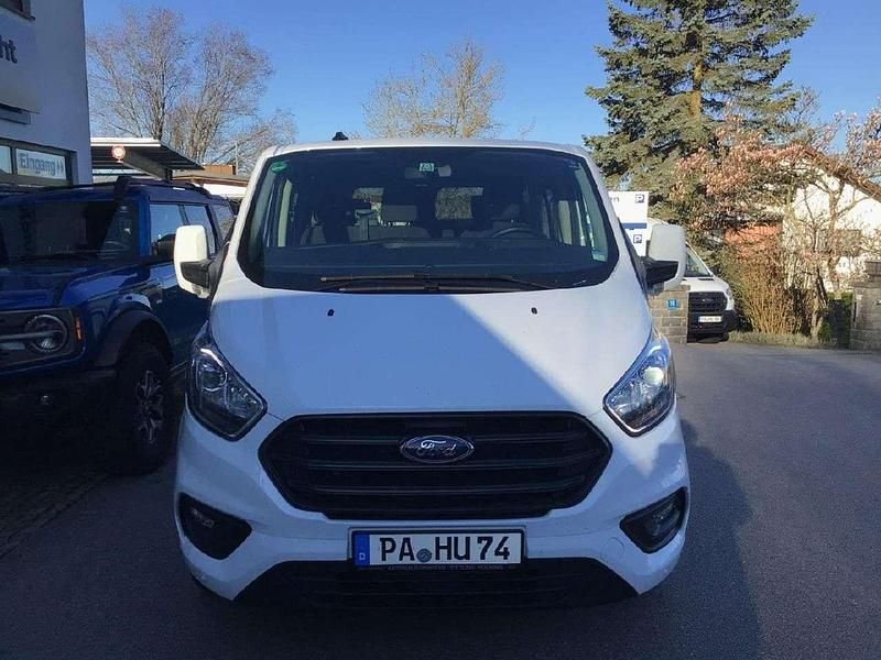 Gebraucht Ford Transit Custom Trend 131 PS (96 kW) 2023 Frostweiß Kombi