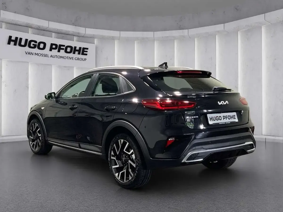 Neu Kia XCeed Comfort 140 PS (102 kW) 2025 Zilinaschwarz metallic SUV