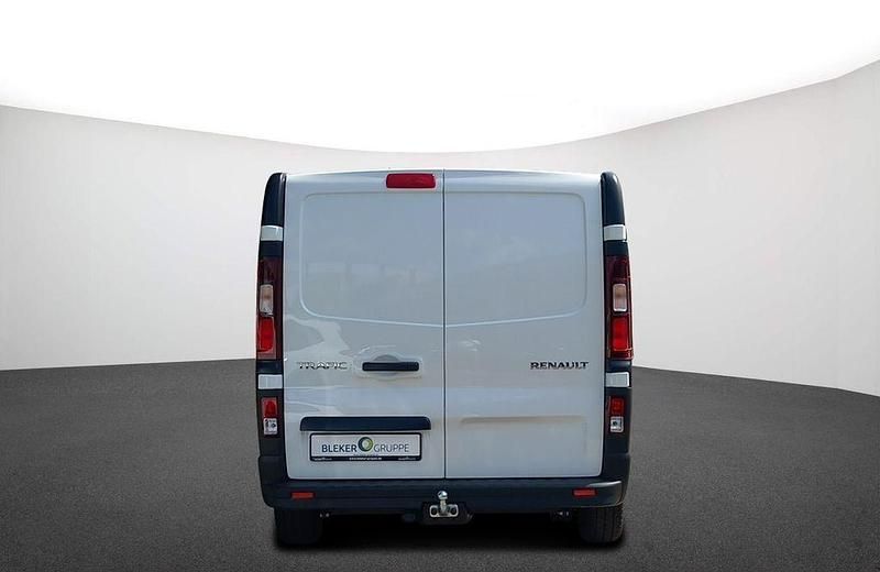 Gebraucht Renault Trafic Basis 150 PS (110 kW) 2024 Arktisweiß Van / Kleinbus