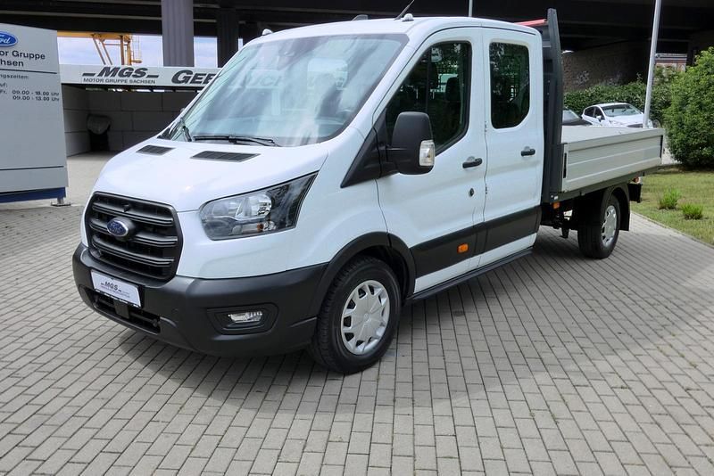 Gebraucht Ford Transit Trend 131 PS (96 kW) 2023 Frostweiß Limousine