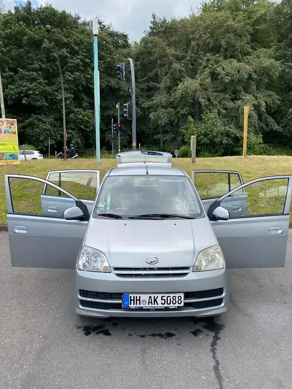 Gebraucht Daihatsu Cuore 58 PS (42 kW) 2006 Grau Kleinwagen