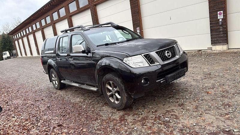 Schwarz Gebraucht 2013 Nissan Navara Platinum Abholung | 9.500 € (Superpreis) - Bild 1/4