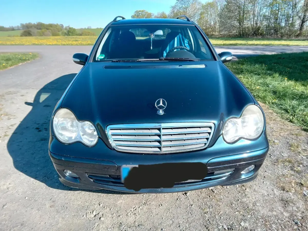 Gebraucht Mercedes C220 150 PS (110 kW) 2004 Andere farben Kombi
